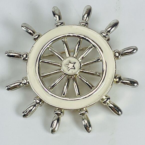 VTG Danecraft Enamel Ships Wheel Brooch Pin White Silver Tone Nautical 2" Signed - Picture 1 of 4